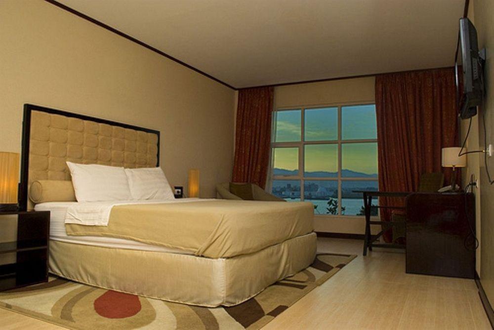 Dulcinea Hotel And Suites Lapu-Lapu City Luaran gambar