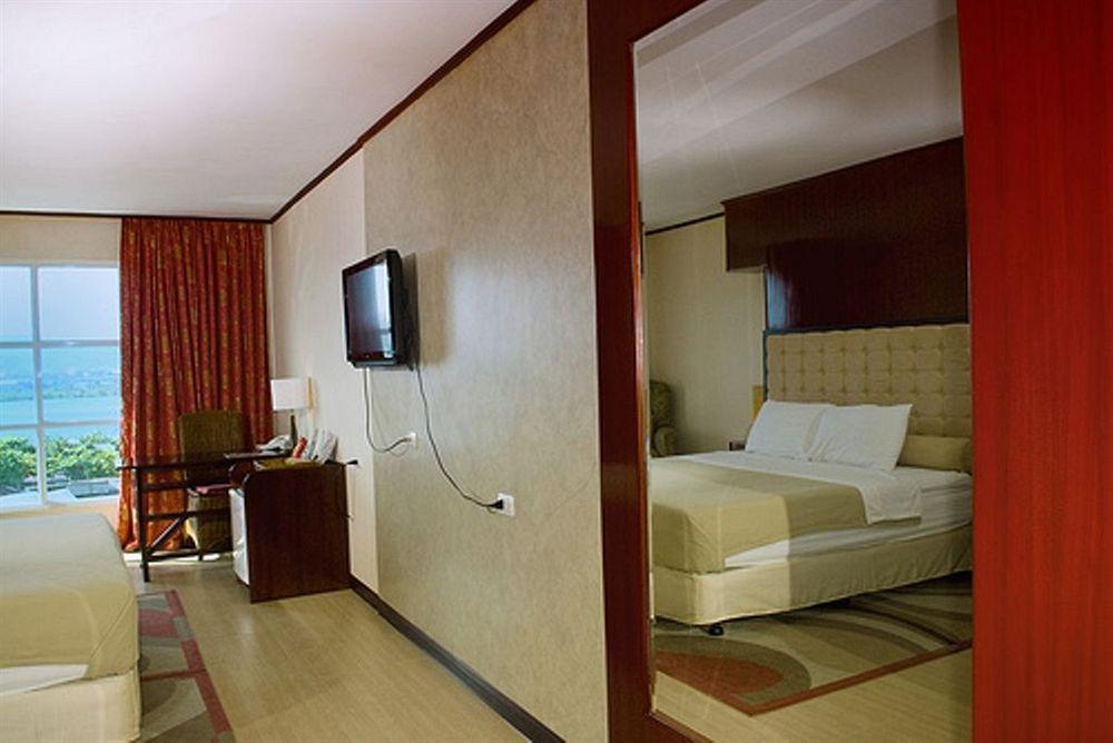 Dulcinea Hotel And Suites Lapu-Lapu City Luaran gambar