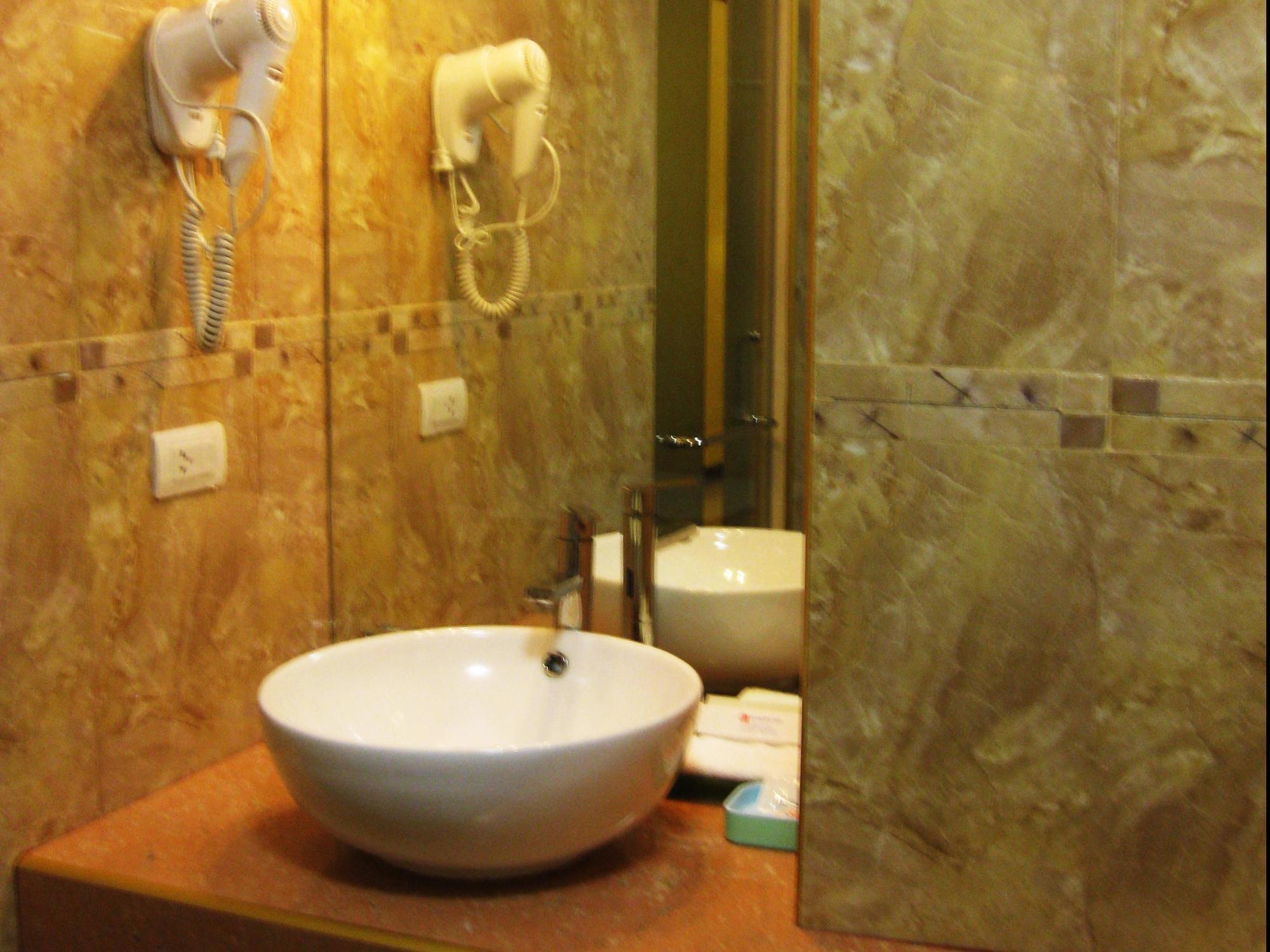 Dulcinea Hotel And Suites Lapu-Lapu City Luaran gambar